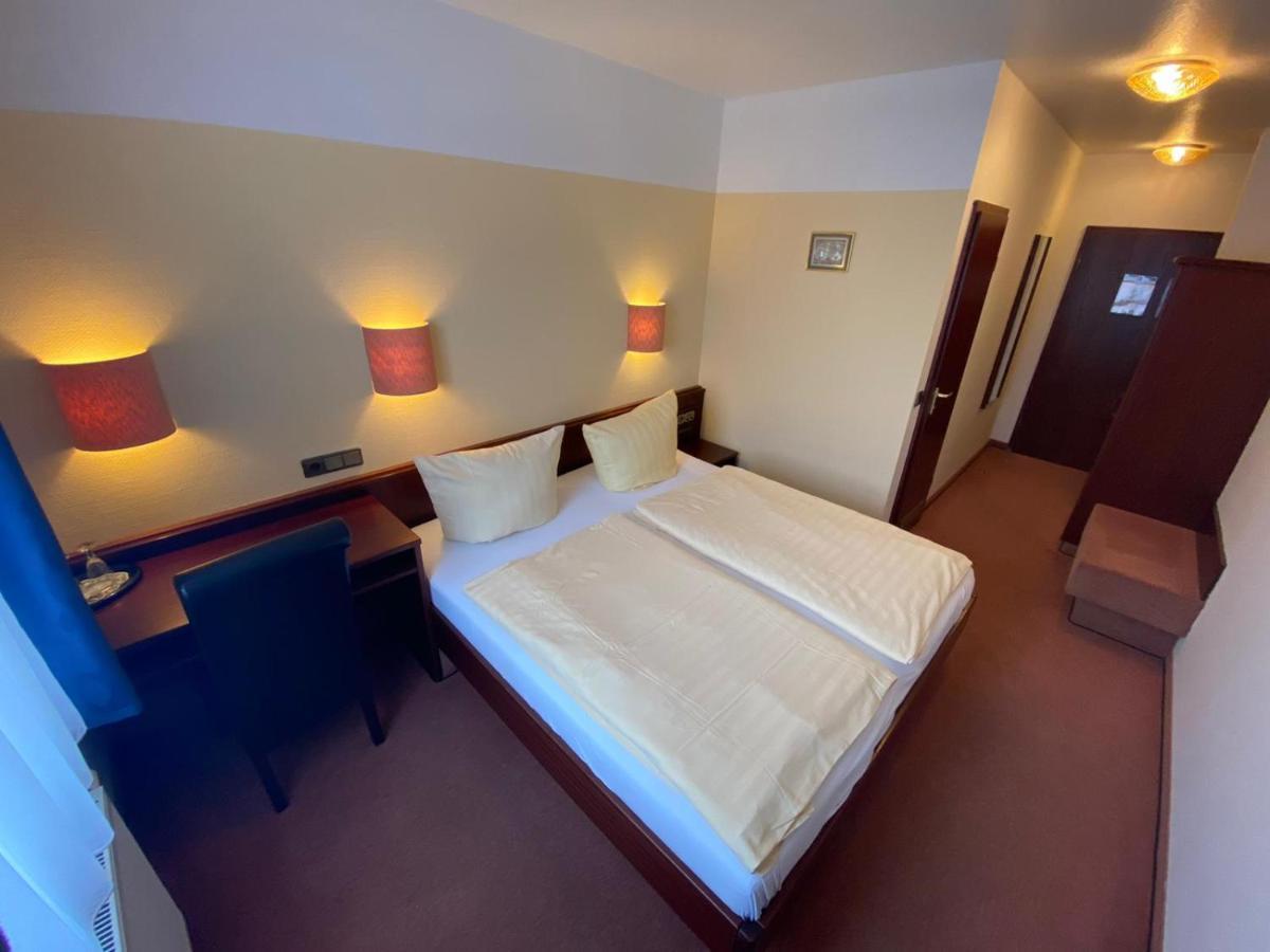 Hotel Goldener Loewe Zeulenroda-Triebes Luaran gambar