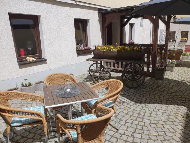 Hotel Goldener Loewe Zeulenroda-Triebes Luaran gambar