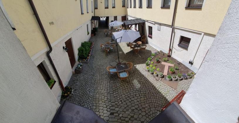 Hotel Goldener Loewe Zeulenroda-Triebes Luaran gambar