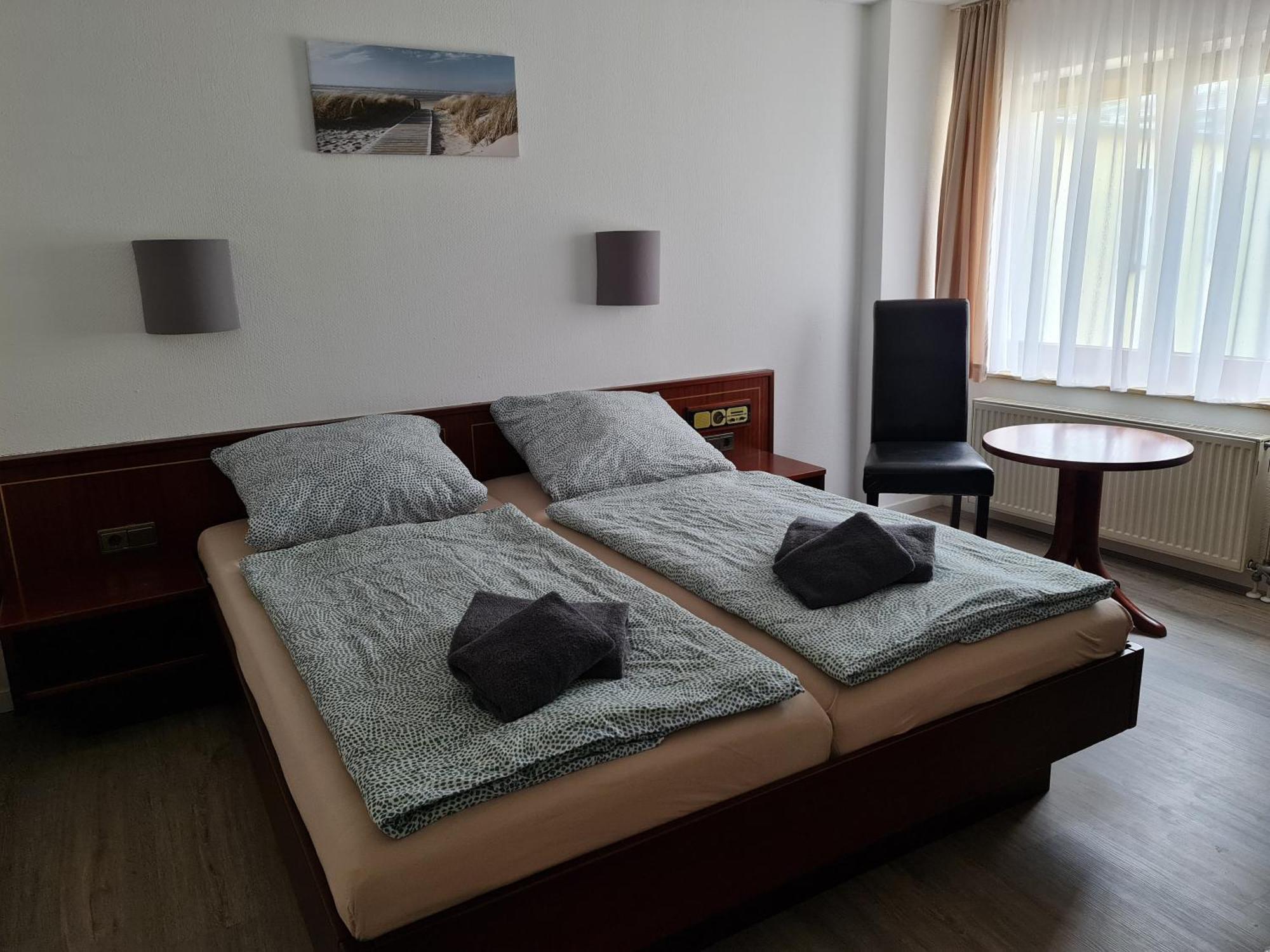 Hotel Goldener Loewe Zeulenroda-Triebes Luaran gambar